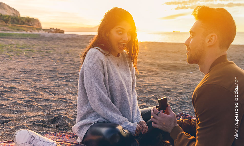 5 curiosidades sobre el anillo de compromiso
